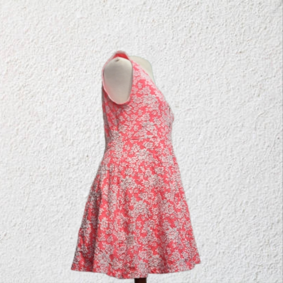 H&M pink floral dress - Picture 2 of 4
